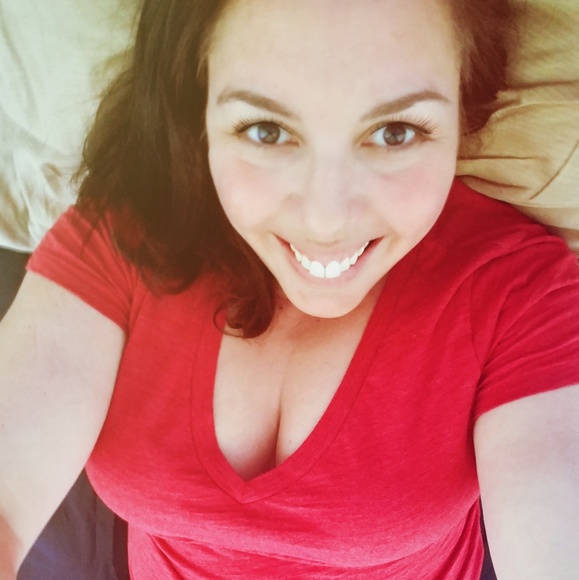 Meet your Posher, Yari - Picture 1 of 1